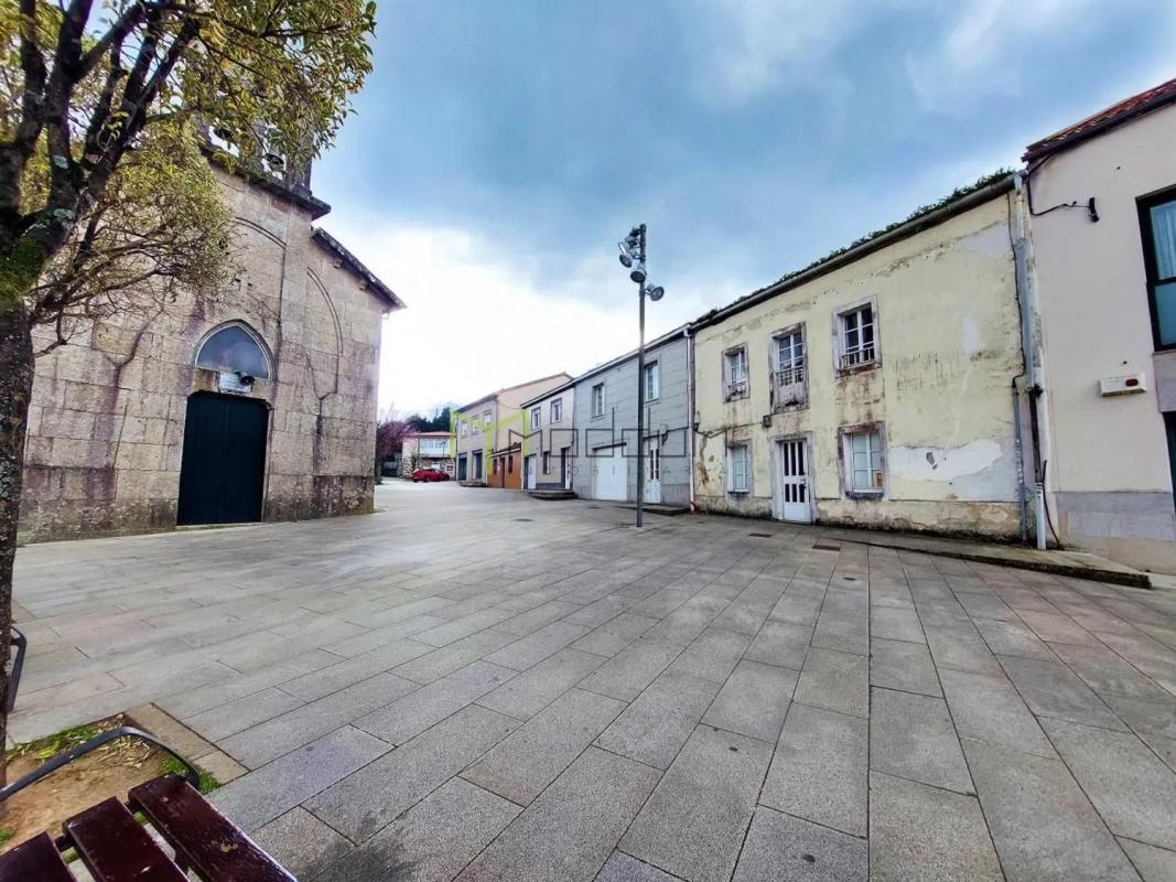 Venta de chalet independiente en Calle de Ceuta, Santiago de Compostela
photo 1