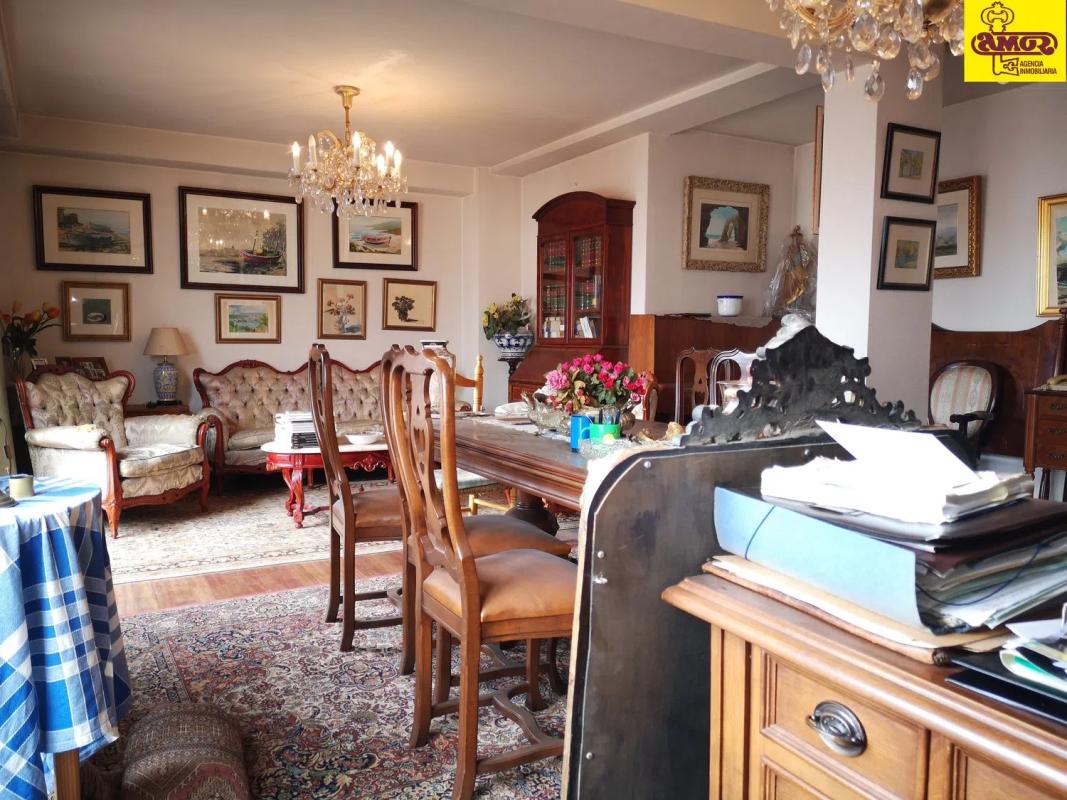Venta de duplex en Plaza de vigo, Santiago de Compostela photo 1