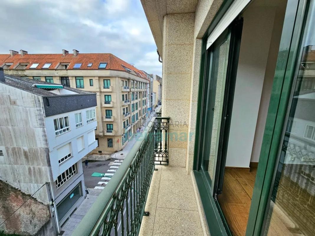 Sprzedaż mieszkania w Calle Sorribas, Ribeira
photo 1