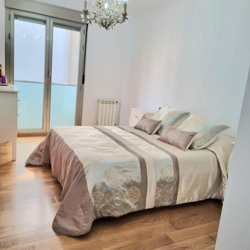 Продажа квартиры на General Espartero 17 1B, 17, Рибейра
photo 3