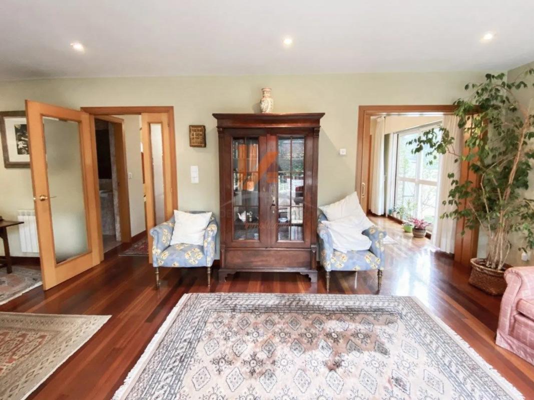 Sale of independent chalet in AC-543, 1, Santiago de Compostela
photo 5