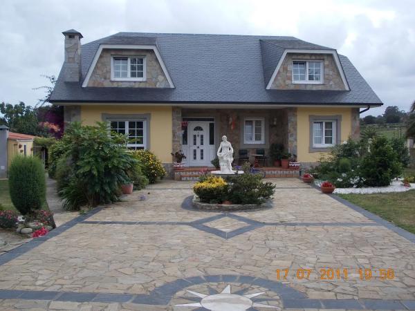 Detached villa for sale in  Lugar Rio Cortes, 20, Narón photo 4