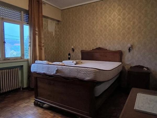 Chalet independiente en venta en , Valdoviño thumbnail 2
