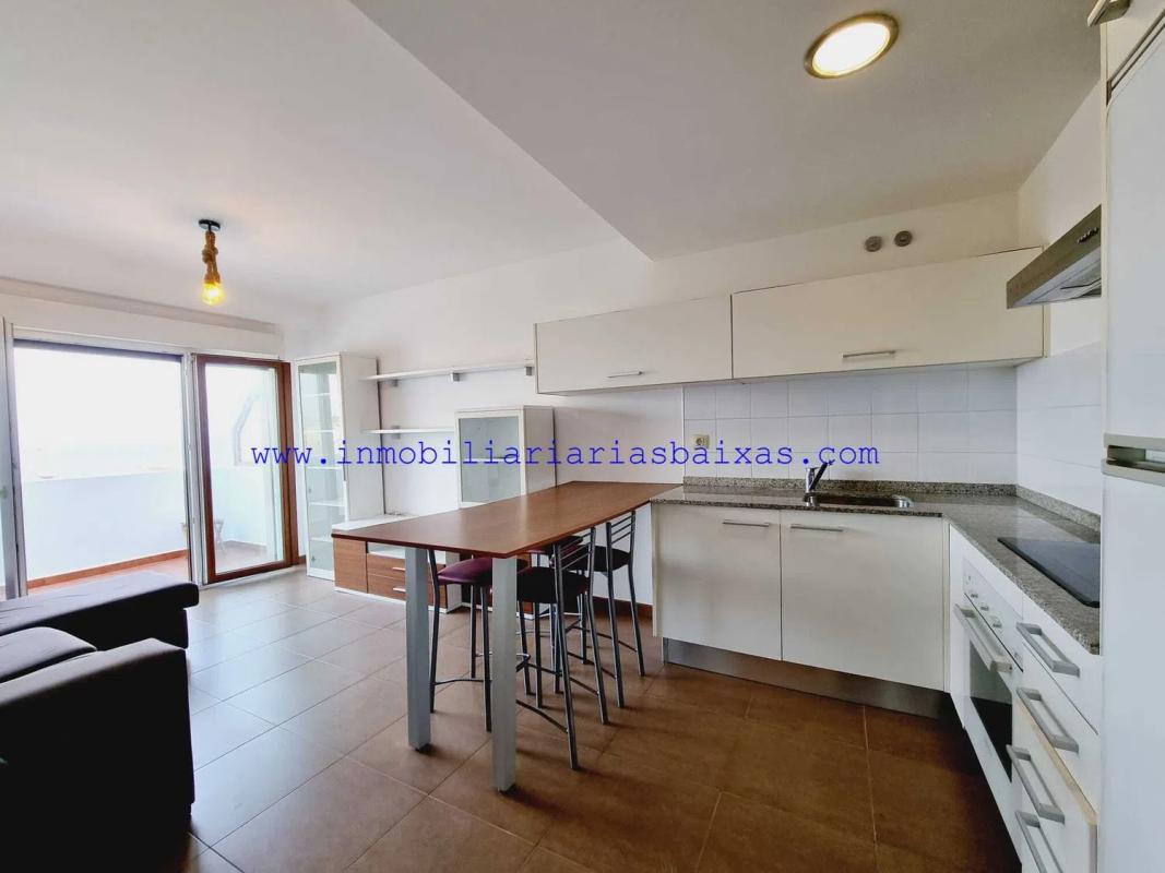 Продажа квартиры на Calle Barreiro, Рибейра
 photo 2