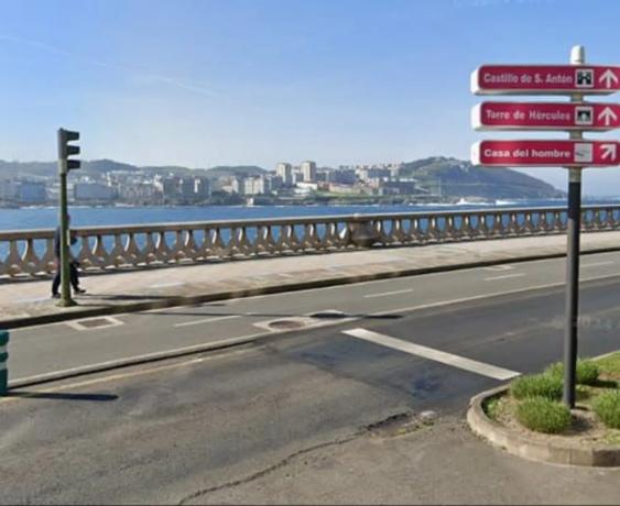 Piso en venta en Monte Alto - Zalaeta - Atocha, A Coruña thumbnail 2