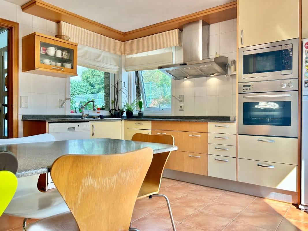 Sale of independent chalet in Calle de Ferrol s/n, Santiago de Compostela
 photo 5