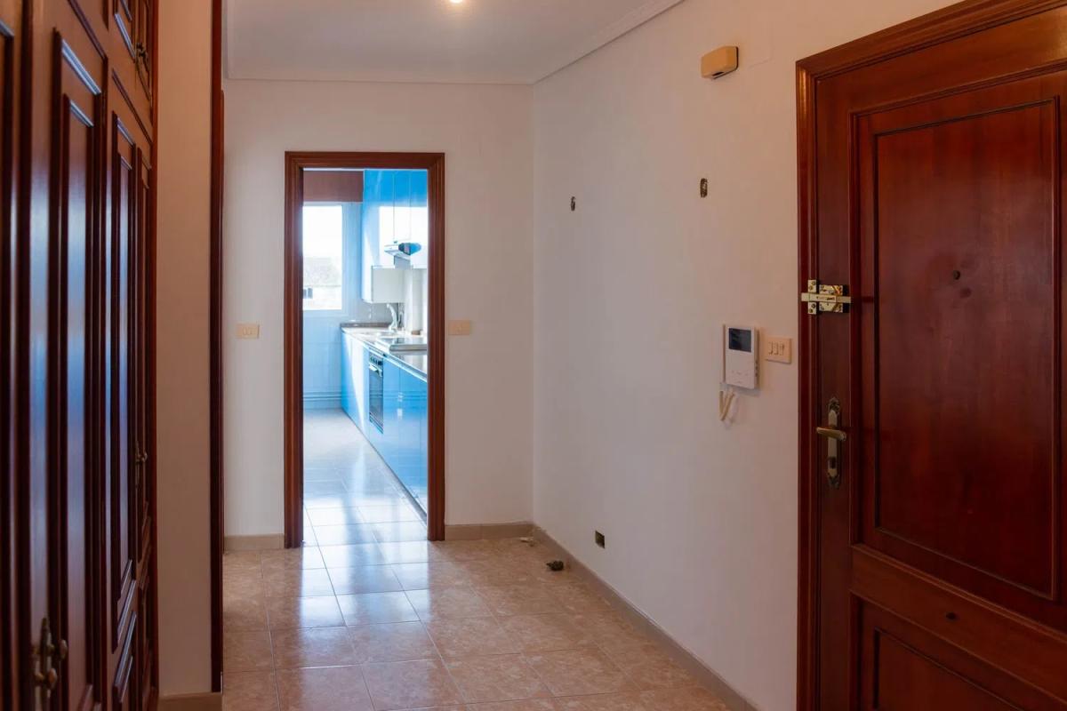 Venta de piso en Calle Mercé, Ferrol
 photo 2