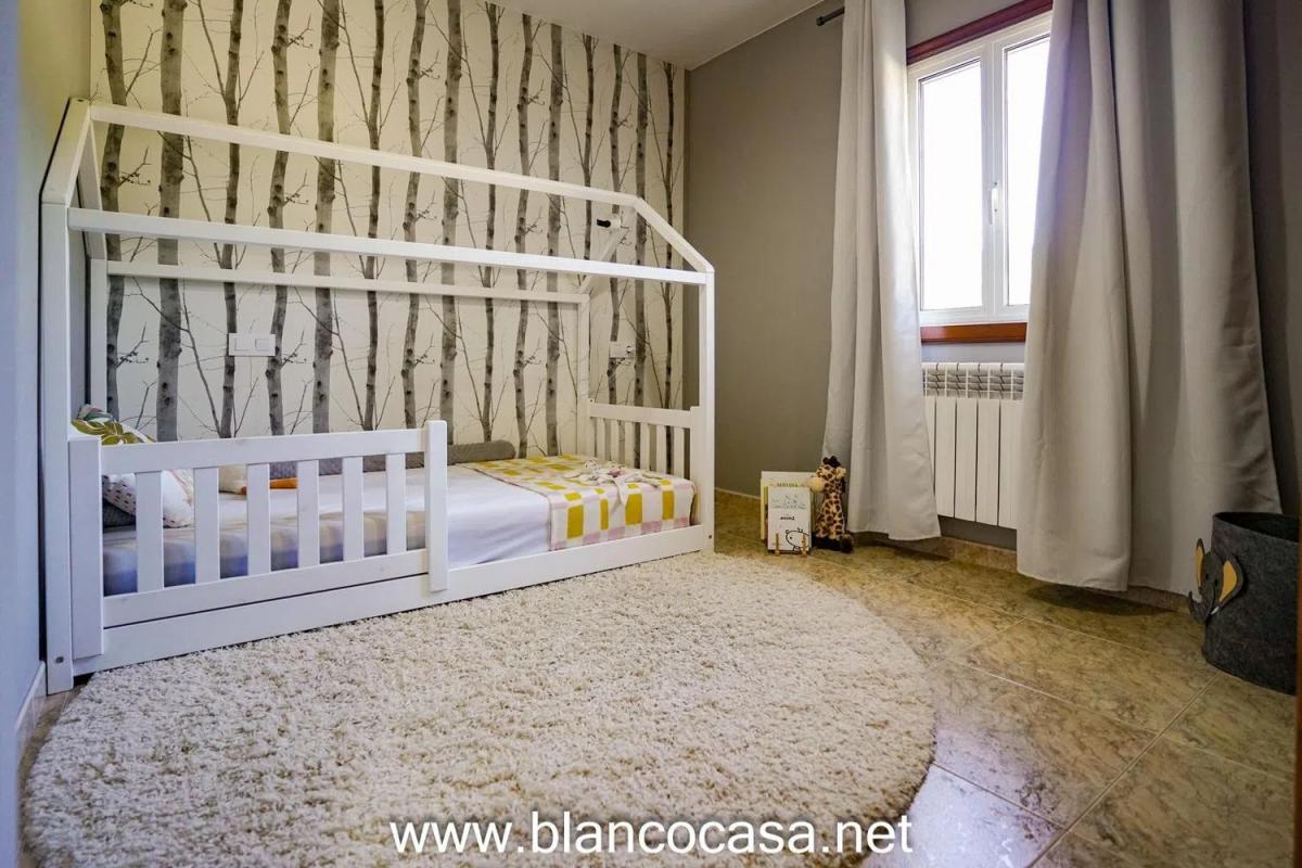 Продажа отдельного шале в , Ларача photo 3