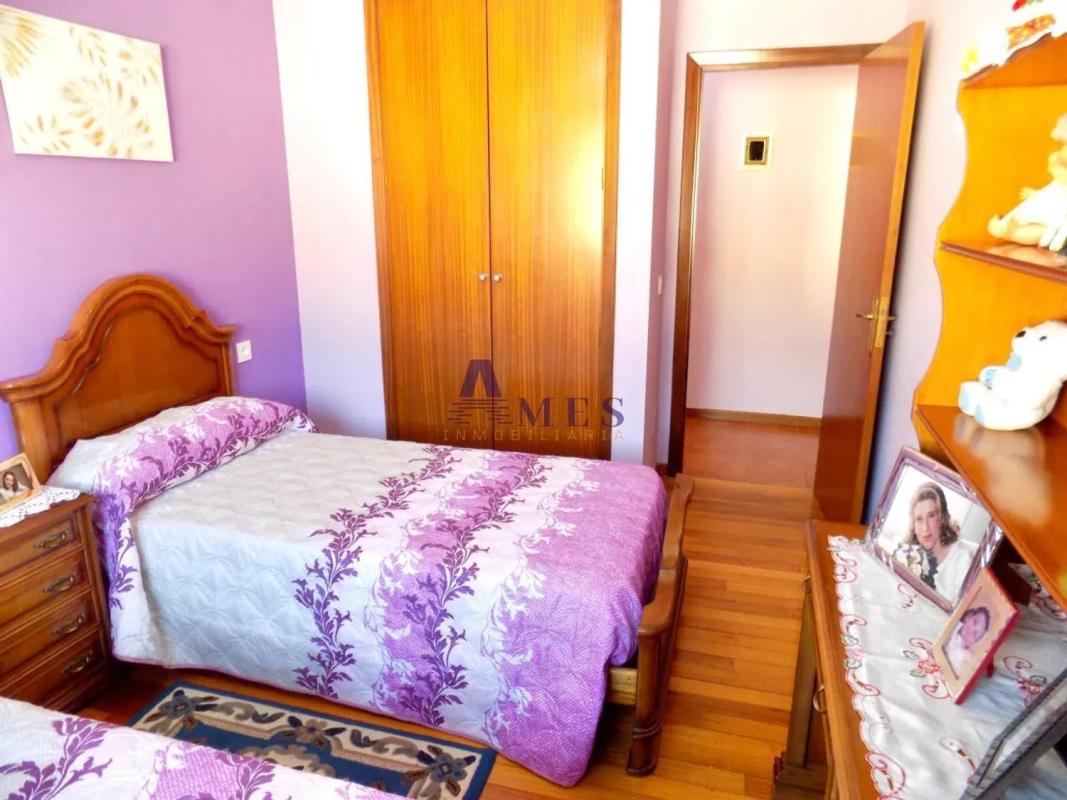 Продажа квартиры на O Milladoiro, Эймс
photo 5