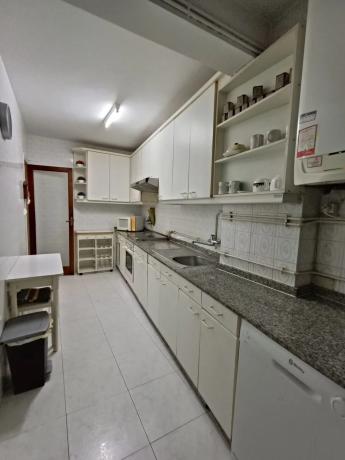 Piso en venta en  Neira de Mosquera, 20, Santiago de Compostela photo 1