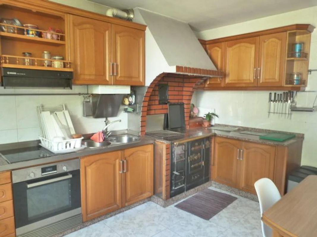 Продажа отдельного шале в Calle de Ramón Baltar s/n, Сантьяго-де-Компостела photo 4