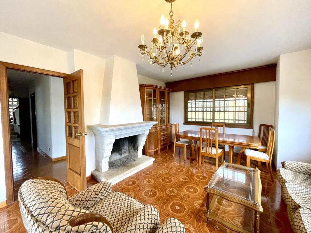 Sale of independent chalet in Loureda-Lañas-Barrañán, Arteijo
photo 3