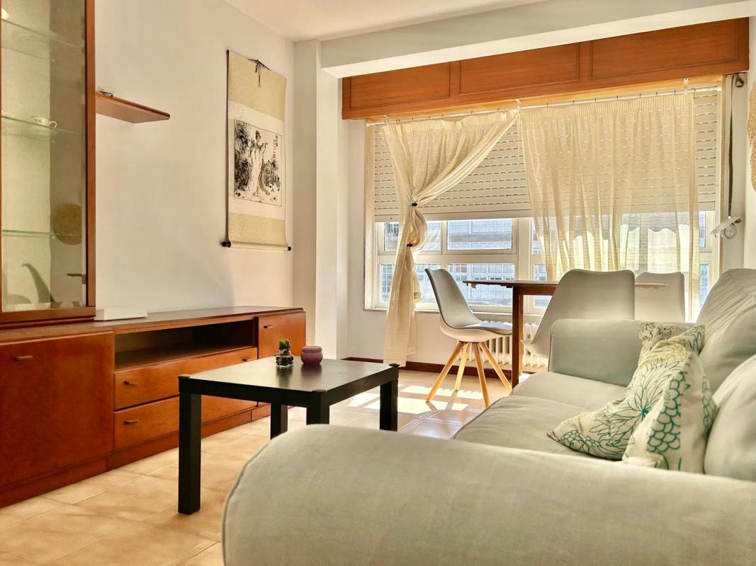 Продажа квартиры на Calle de Santa Marta de Arriba, Сантьяго-де-Компостела
photo 1