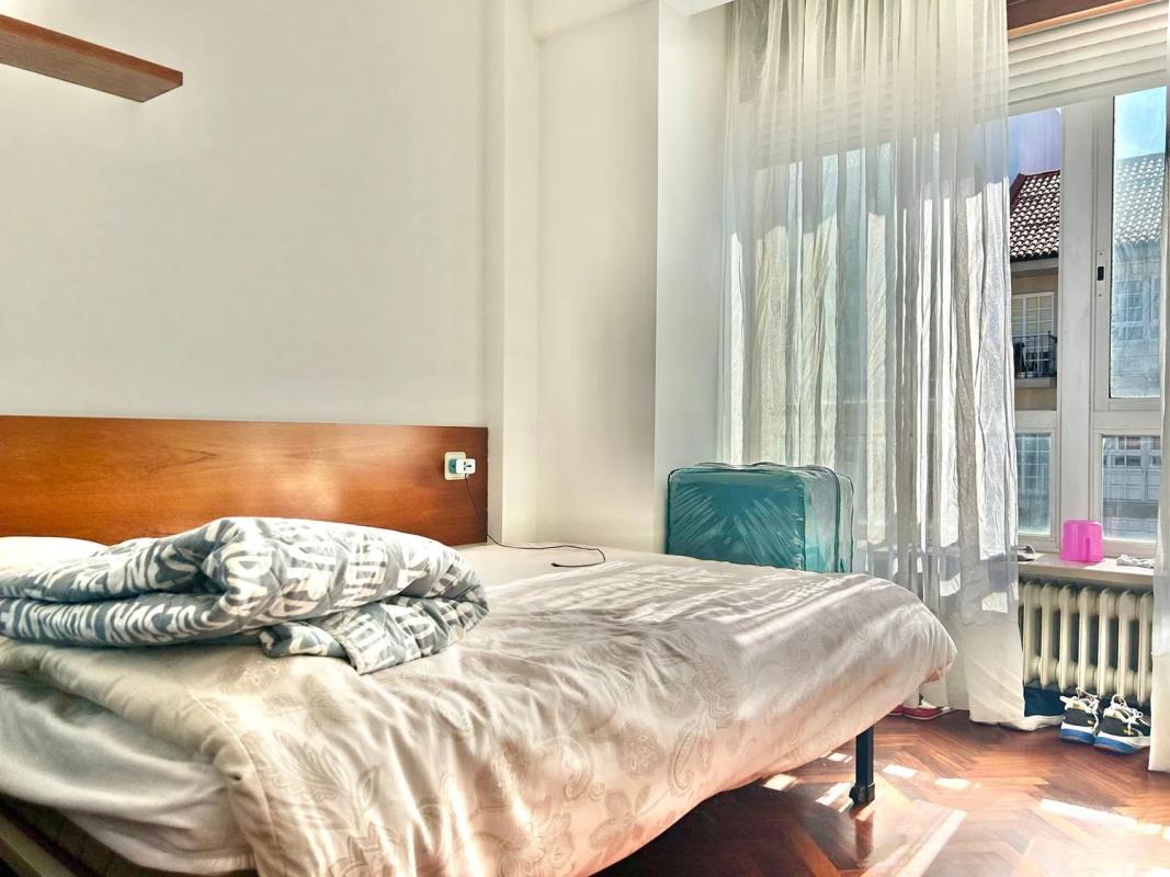 Продажа квартиры на Calle de Santa Marta de Arriba, Сантьяго-де-Компостела
photo 4
