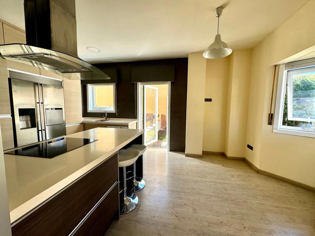 Продажа отдельного шале в  Calle Albatros, 20, Артеихо photo 2