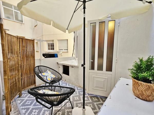Apartment for sale in  Calle do Socorro, A Coruña photo 1