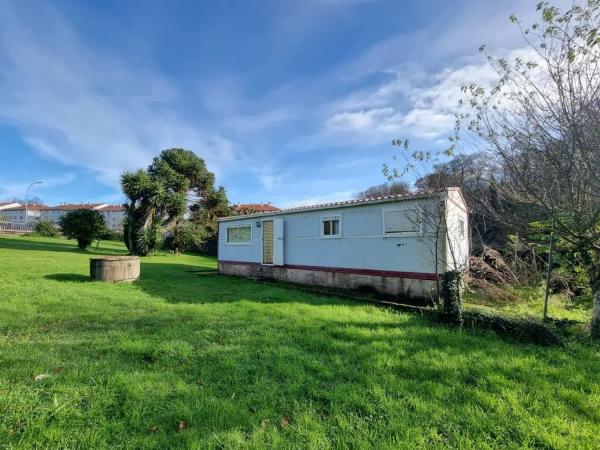 Chalet independiente en venta en  Calle Bouza, Oleiros photo 1