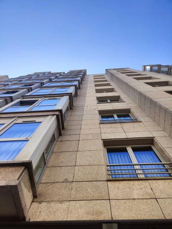 Apartment for sale in  Avenida Finisterre, 263, A Coruña photo 1