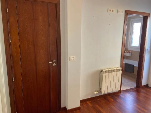 Продажа квартиры в Calle huerto, 7, A Coruña thumbnail 1