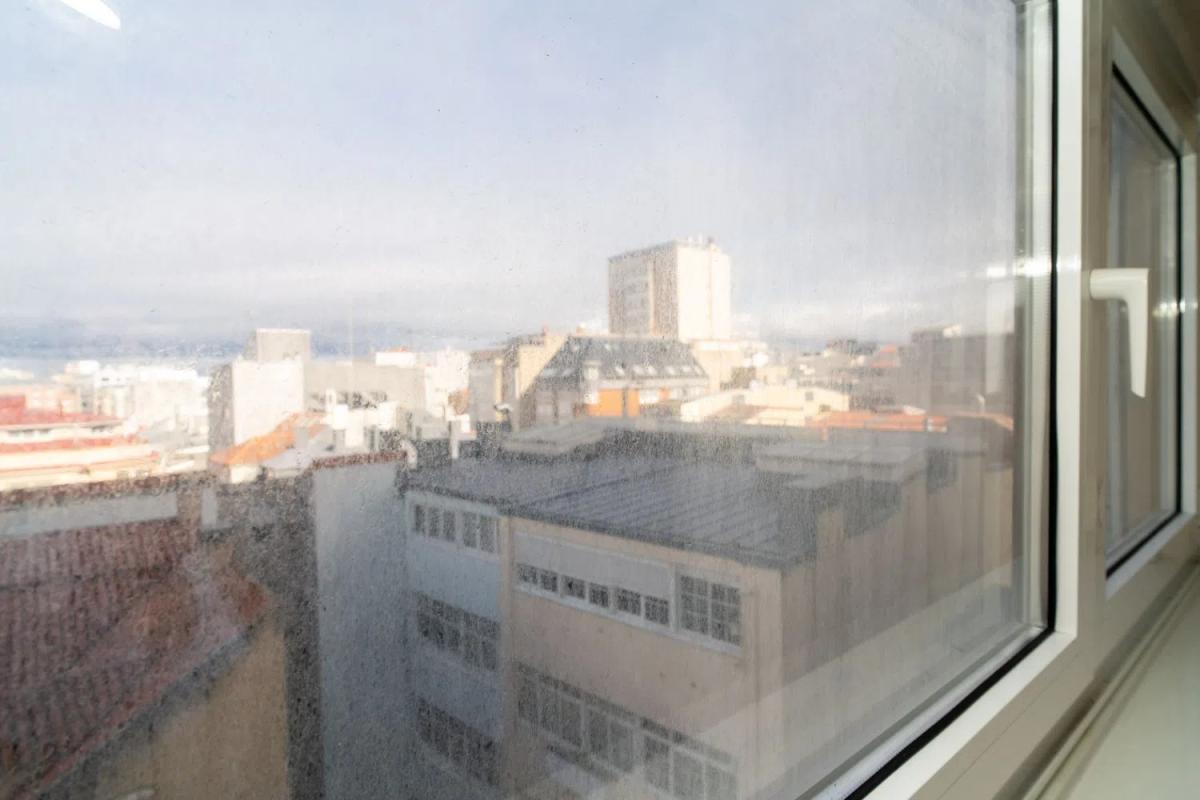 Sale of apartment in Plaza Pontevedra, A Coruña
 photo 3