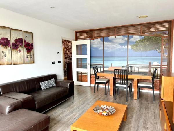 Piso en venta en Avenida Ferrocarril, 59, A Coruña thumbnail 1