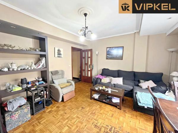 Piso en venta en Calle Juan de Austria, Ferrol thumbnail 1
