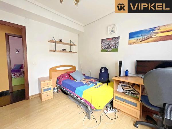 Piso en venta en  Calle Juan de Austria, Ferrol photo 4