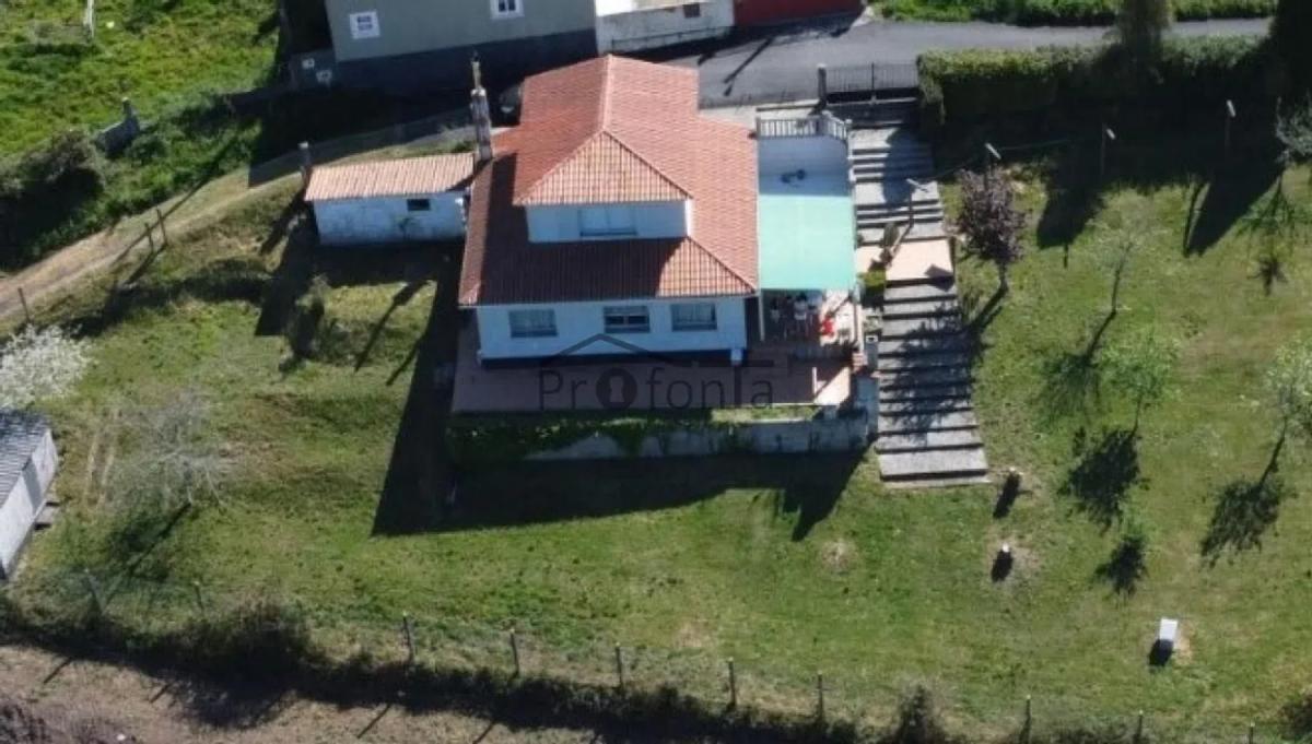 Casa independiente en Casal Mouro, Irixoa
photo 1