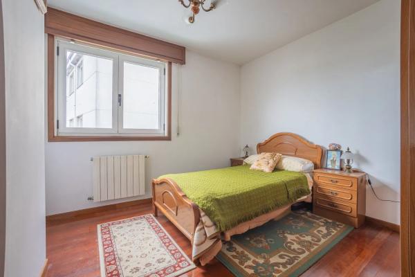 Piso en venta en , Oroso photo 4