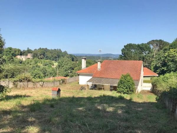 Chalet independiente en venta en , Sada photo 1