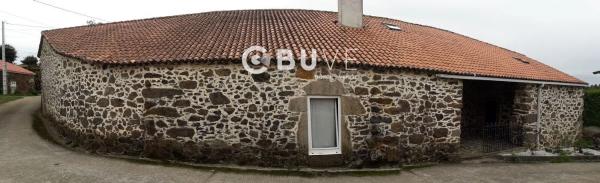 Chalet independiente en venta en Marrozos - Eixo, Santiago de Compostela photo 1