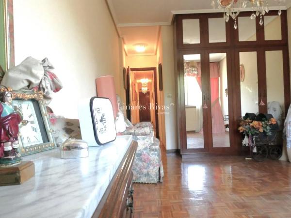 Piso en venta en  Barrio Falperra-Santa Lucía, A Coruña photo 4