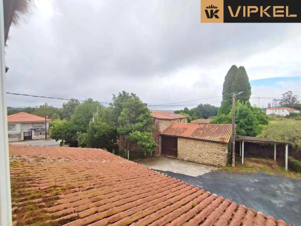 Chalet independiente en venta en , O Pino thumbnail 1