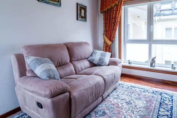 Duplex en venta en Avenida de Pedralonga, 57, A Coruña thumbnail 2