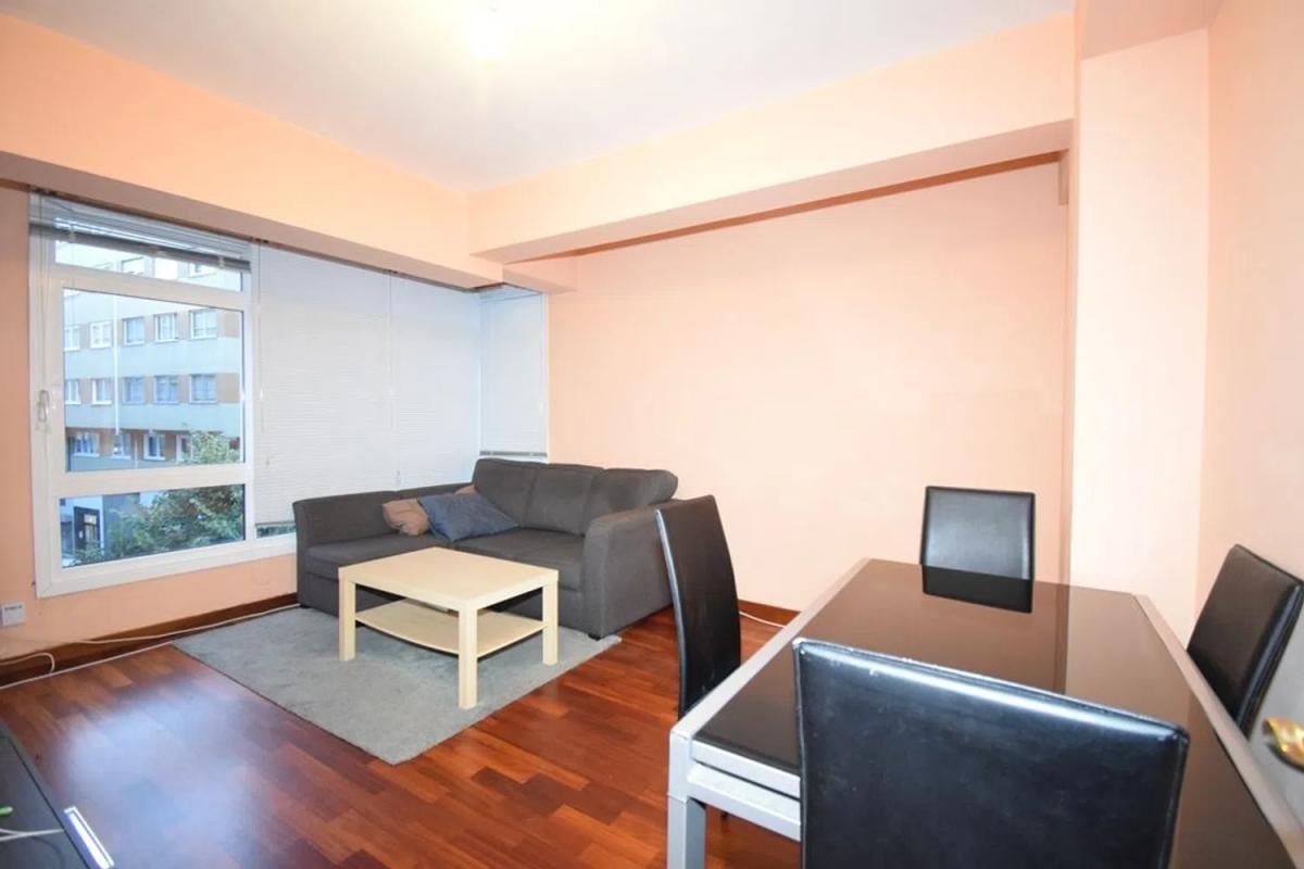 Продажа квартиры на Calle Sagrada Familia, А Coruña
photo 1