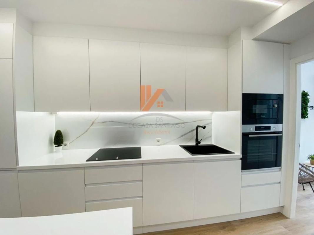 Продажа квартиры на Ensanche - Sar, Сантьяго-де-Компостела
photo 4