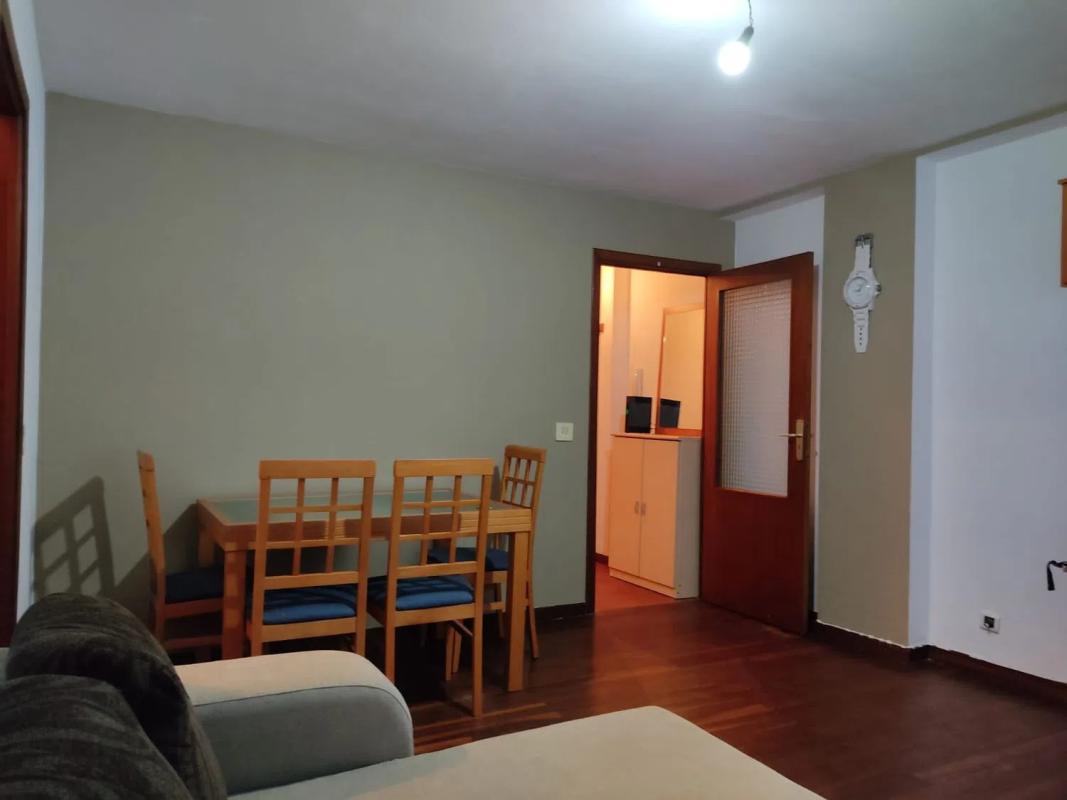 Продажа квартиры на Frey rosenado, Сантьяго-де-Компостела
 photo 4