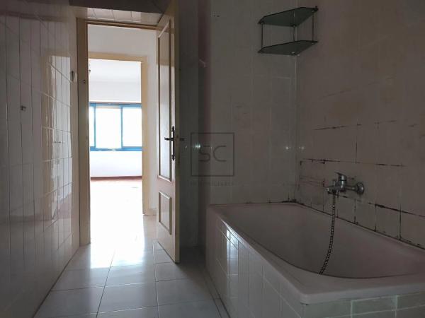 Piso en venta en  Canido, Ferrol photo 4