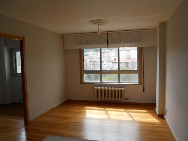Piso en venta en Calle Carballo, 1, Santiago de Compostela photo 1
