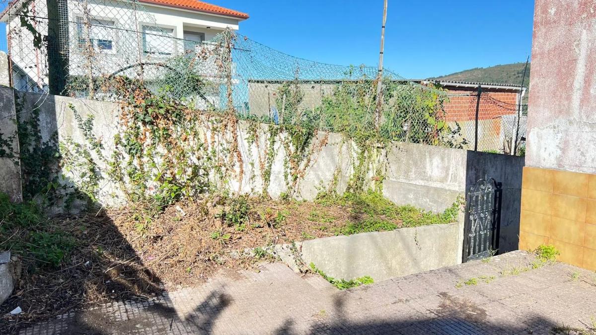 Sale of independent chalet in Lugar Chamin Abaixo, Arteijo
 photo 4