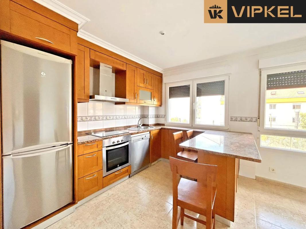 Venta de piso en Calle Carroucha, Ribeira
photo 1