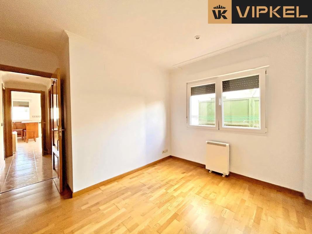 Venta de piso en Calle Carroucha, Ribeira
photo 5