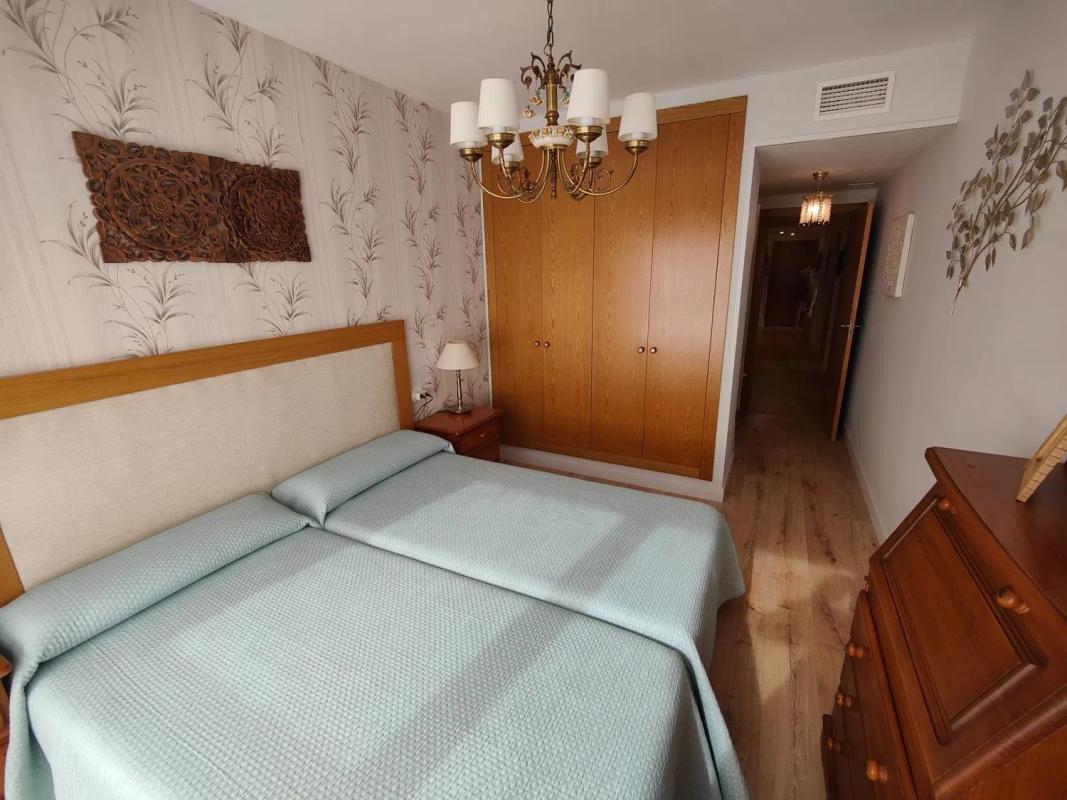 Sale of apartment in Calle de Joan Baptista Baset i Ramos, El Campello
 photo 3