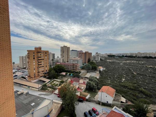 Apartment for sale in  Avenida d'Alcoi, El Campello photo 1