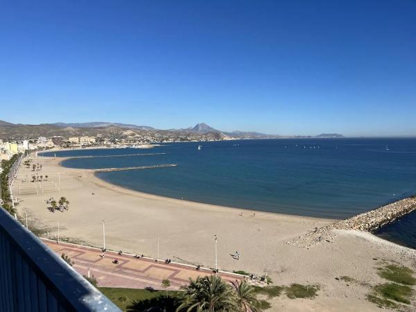 Apartment for sale in Calle Sant Bartomeu, El Campello photo 1