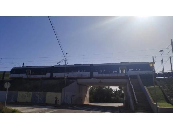Chalet independiente en venta en  Calle Lisboa, El Campello photo 4