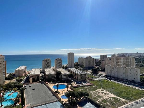 Penthouse for sale in  Calle de la Figuera, 4, El Campello photo 1