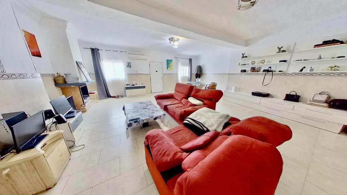 Venta de chalet independiente en Calle de Fra Juan Tensa, El Campello
photo 3