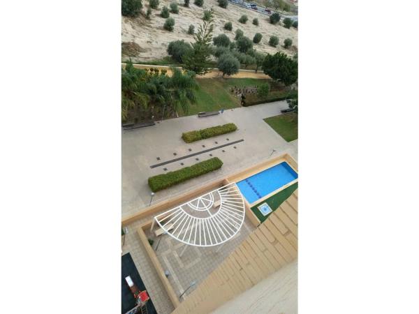 Продажа квартиры в Avenida Ausiàs March, El Campello photo 1