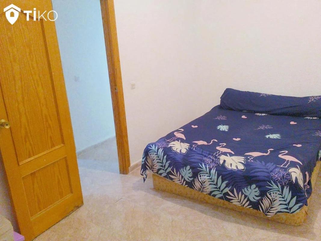 Sprzedaż niezależnego domku jednorodzinnego w  Campello Pueblo, El Campello photo 2